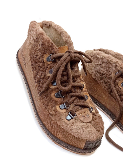 Ботинки из натурального каракуля "In Brown"