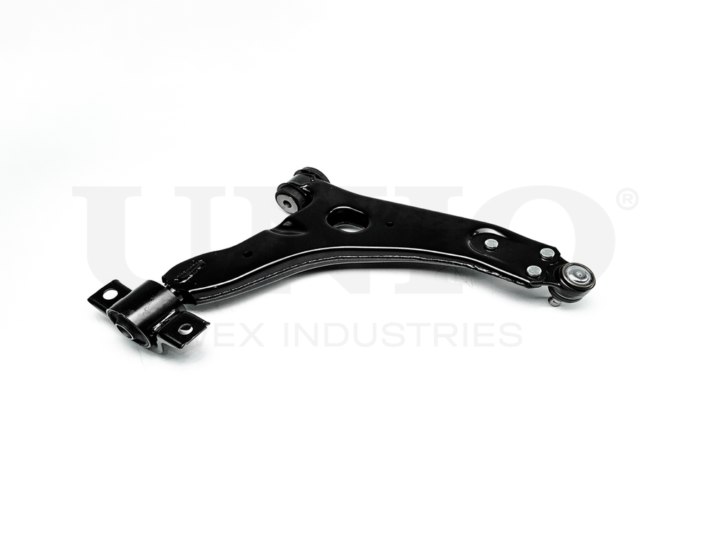 Рычаг подвески поперечный передний нижний левый UNIO SSP-40100