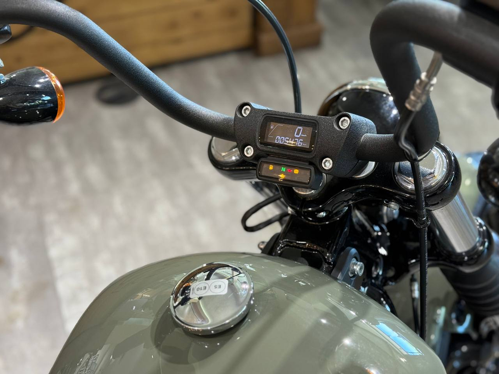 Harley-Davidson Street Bob (Deadwood Green)
