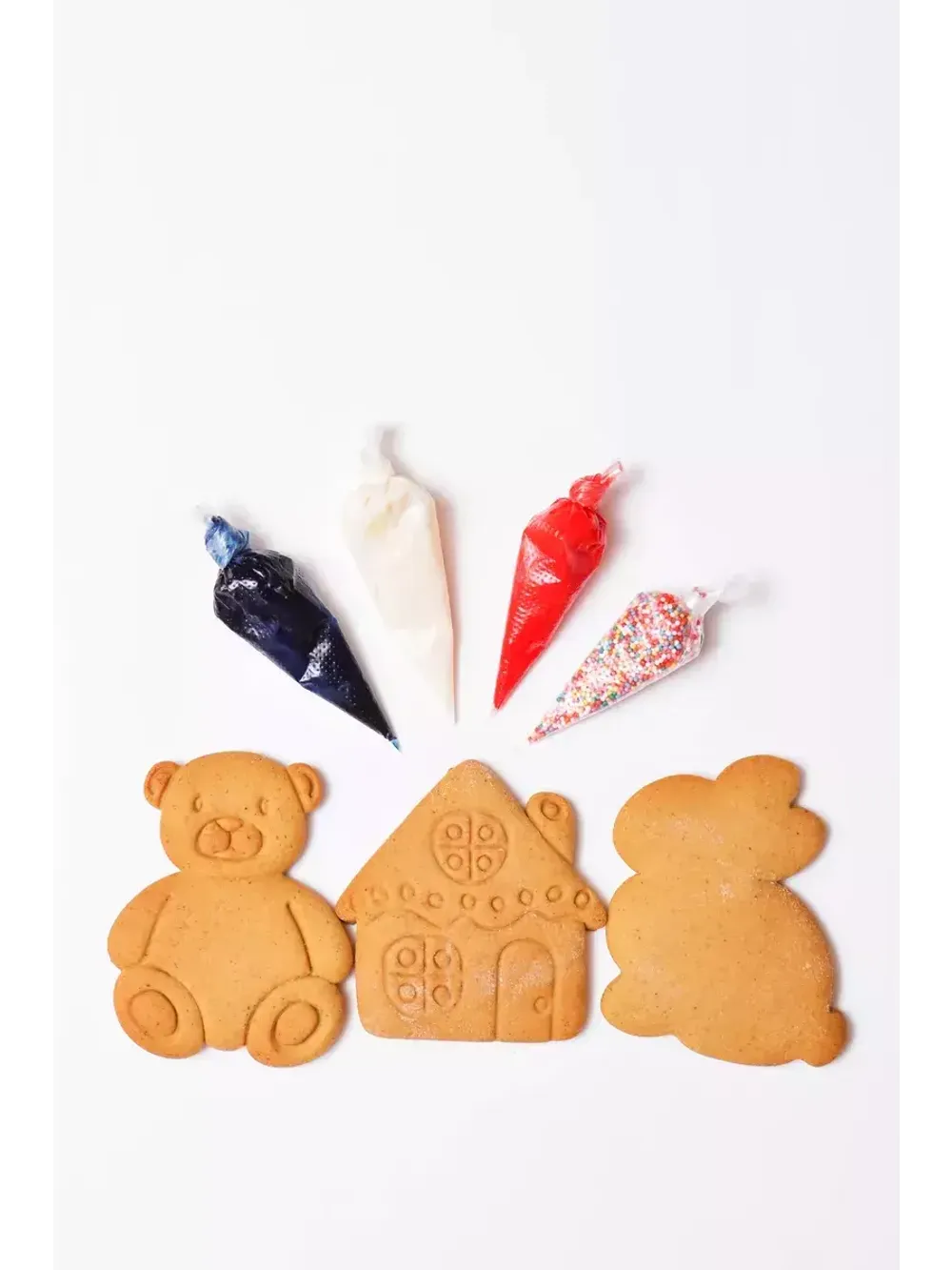 Набор имбирных пряников "Мишка, зайчик, домик" - 12 шт. Набор имбирных пряников "Мишка, зайчик, домик" - 12 шт.