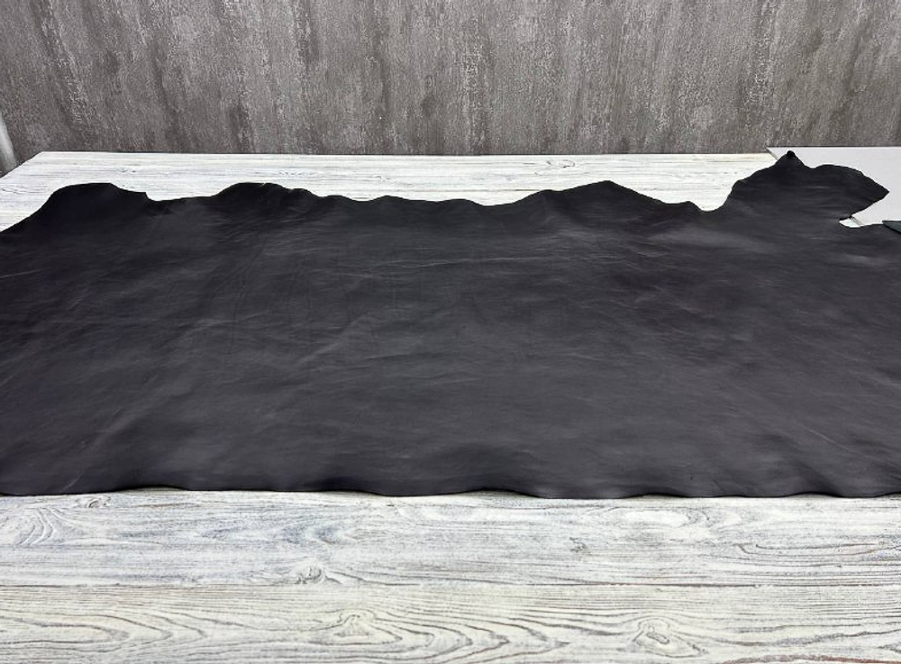 Cusna Silk Nero (1,1-1,3 мм), цв. Черный, натуральная кожа