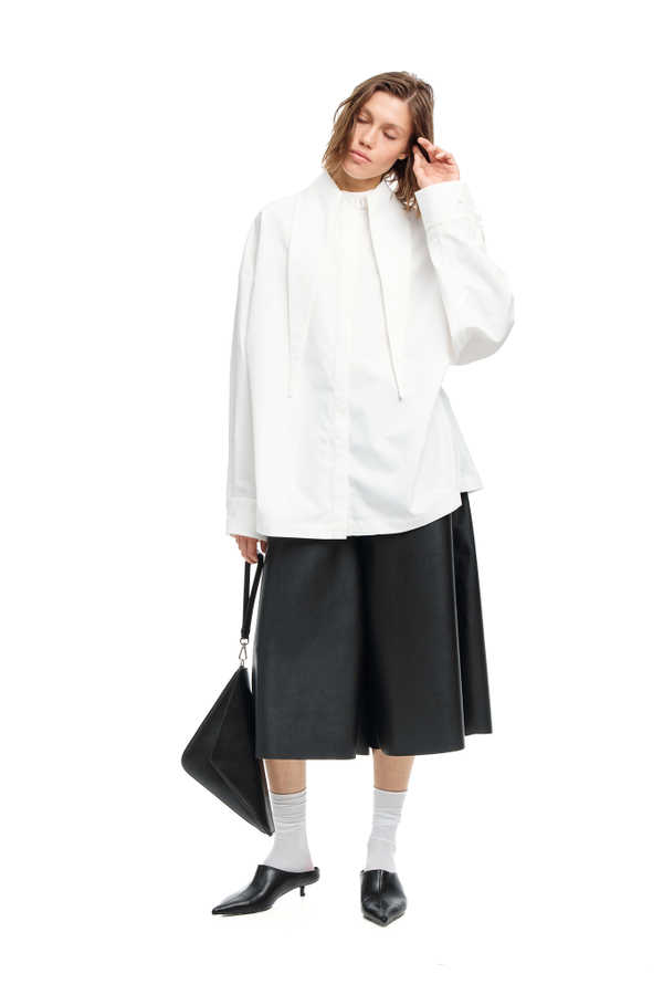 Рубашка-трансформер со съемным воротом молочная