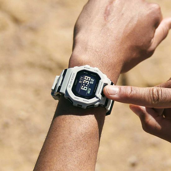 Наручные часы Casio GBD-200UU-9E