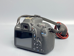 Canon 2000D Kit 18-55mm III 5000 кадров