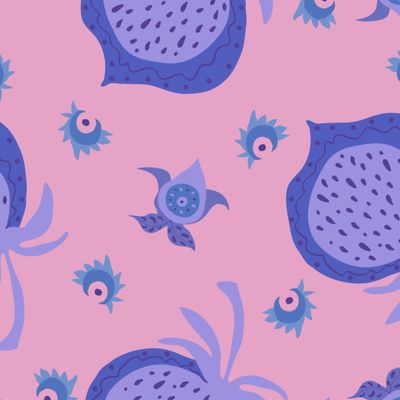 Экзотические фиолетовые ягоды на розовом фоне. Exotic violet berries on pink background