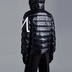 Куртки Moncler FW22 Corydale, H20911A0010168950999