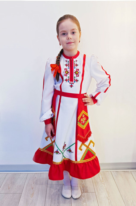 Платье детское с вышивкой