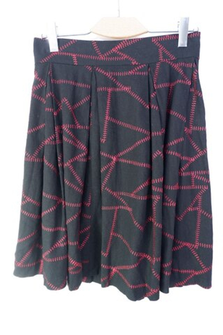 Юбка модная 44 размер