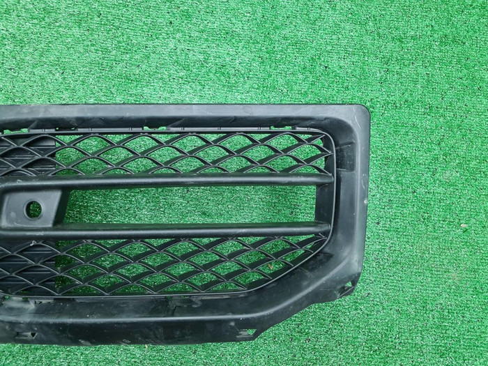 Решетка перед. бампера Mercedes G W463 (18-24) AMG