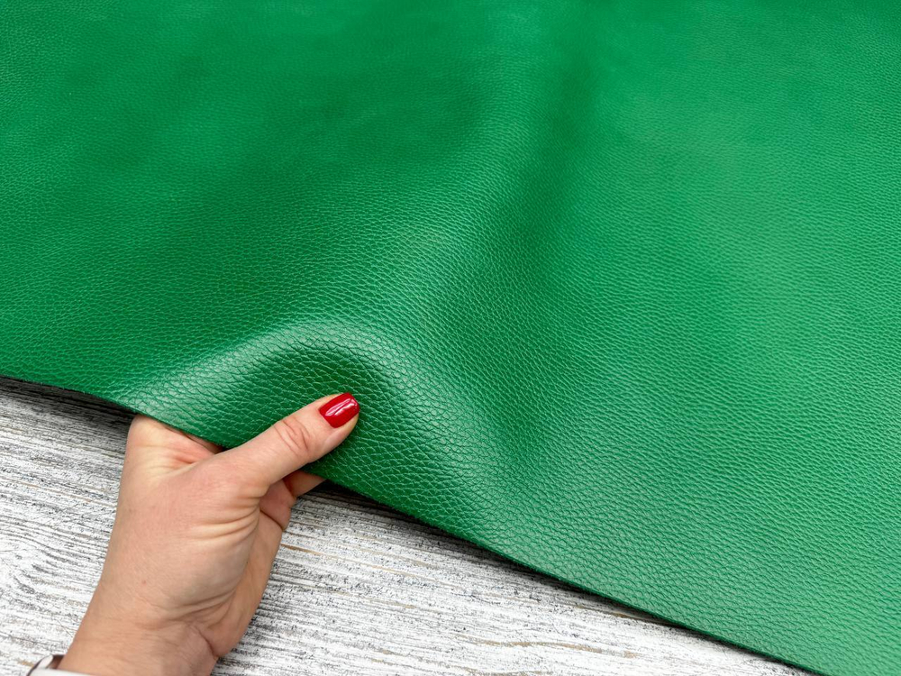 Luxury Tannery Fresh Apple (1,4-1,6 мм), цв. Зеленый, натуральная кожа