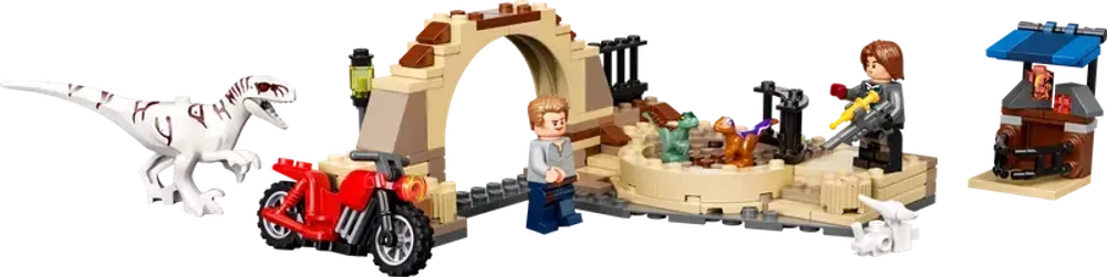 (Бронь) LEGO® 76945 Atrociraptor Dinosaur: Bike Chase