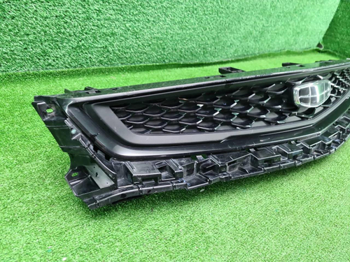 Решетка радиатора Geely Tugella (2022-2024)