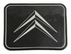 Коврик на панель BIG LOGO AUDI 17,5*14см KING BIG LOGO