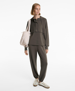 Oysho Брюки-джоггеры из ткани с модалом, серо-коричневый