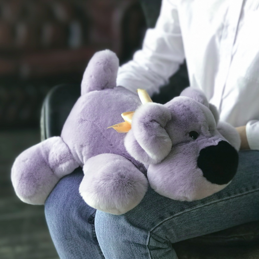 Собака Шанель гигантская (сирень)