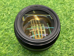 Canon EF 85mm 1.8 USM