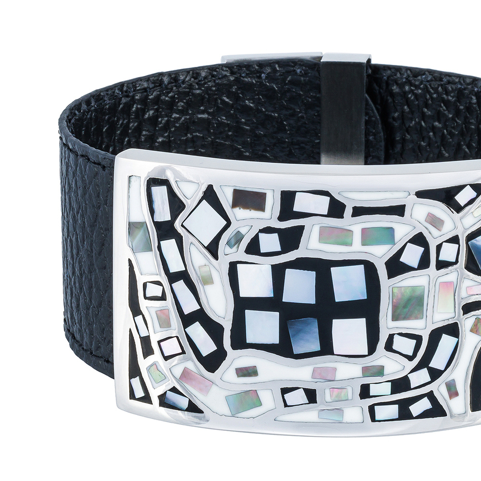 Браслет Fiore Luna на черном кожаном ремешке CB00100-4