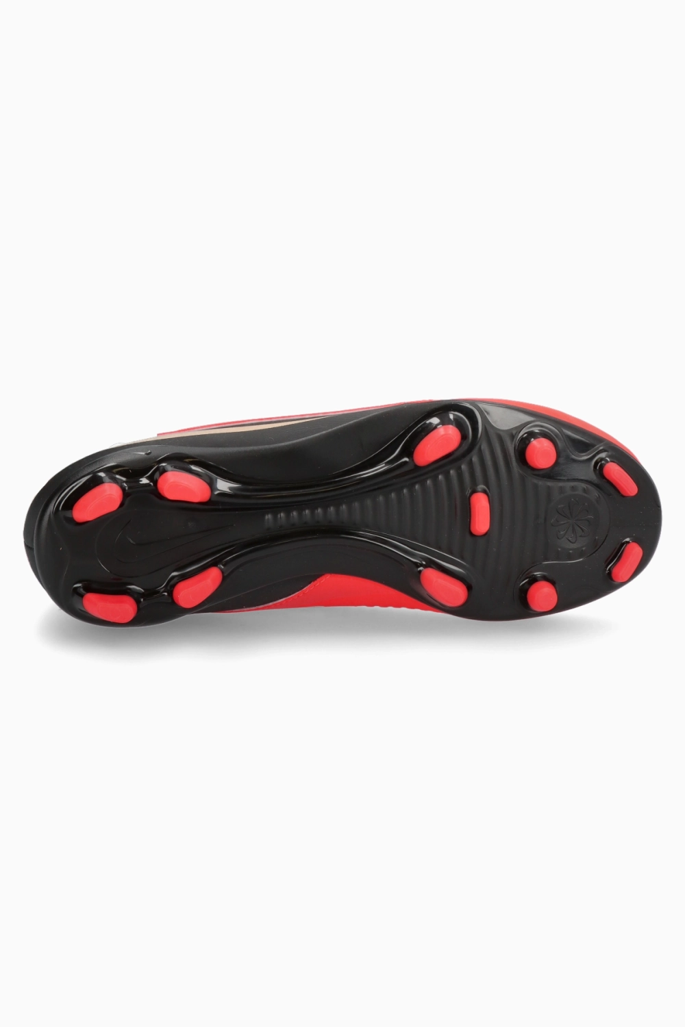 Бутсы Nike Phantom 6 Low Club FG/MG Junior - красный