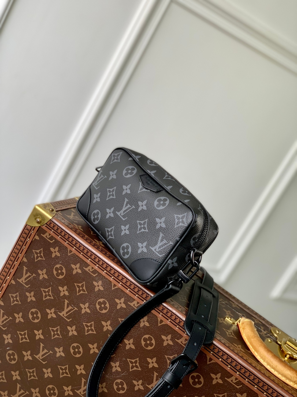 Louis Vuitton Trocadero Wearable Wallet