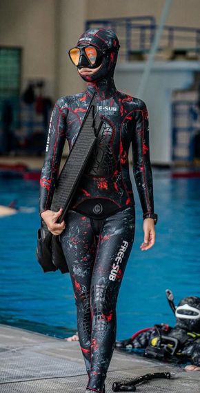 Гидрокостюм женский Free-Sub Carbon Troya Yamamoto 39 5 мм