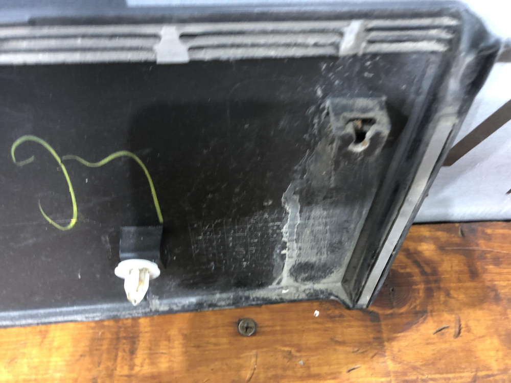 Накладка двери задней левой Suzuki SX4 2 13-22 Б/У Оригинал 7754161M0