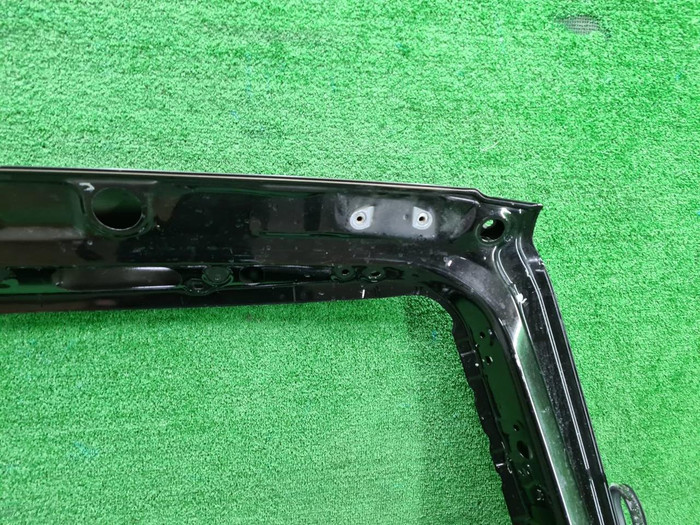 Крышка багажника Lexus LX 3 (2015-2023)