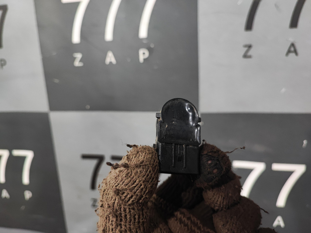 Датчик парковки Hyundai Santa Fe 4 (TM) 20-нв Б/У Оригинал 99310S1600