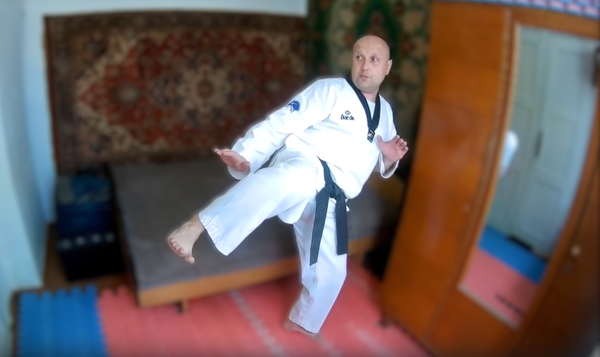 Видеотренировки от Сергея Бурака. От &quot;базы&quot; до &quot;нюансов&quot;. Удары ногами. Йоп чаги.