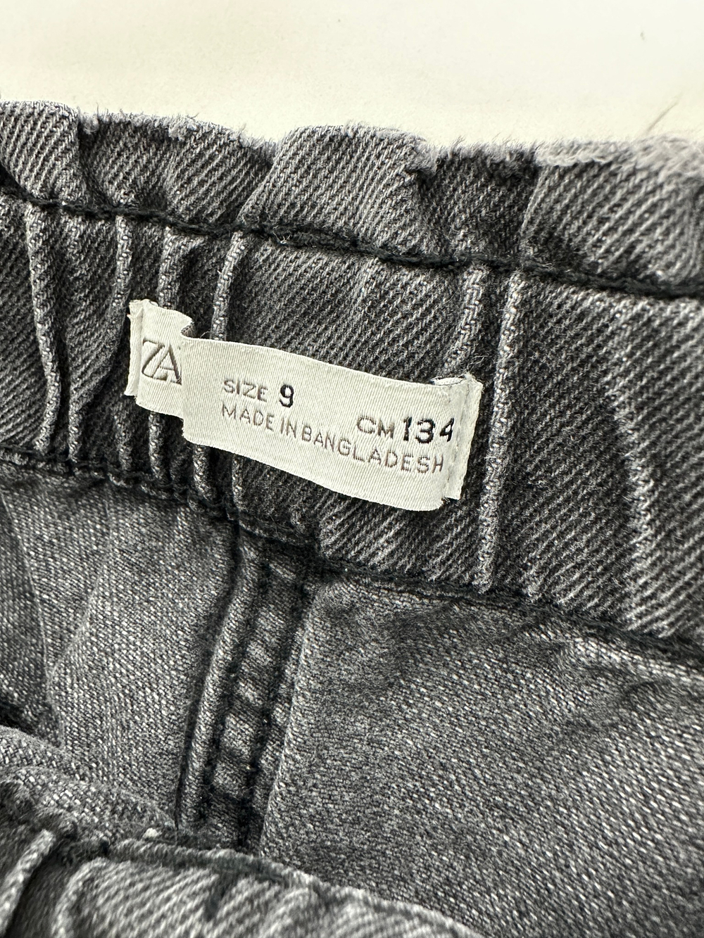 Джинсы Zara