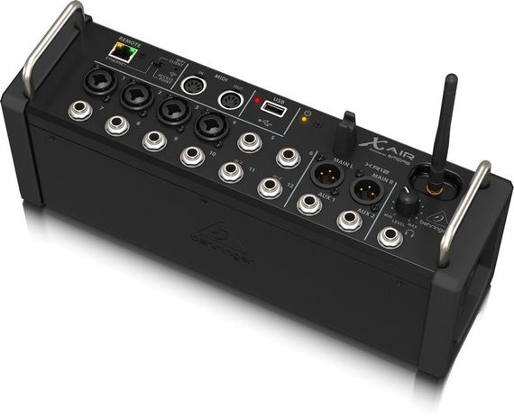 Behringer XR12 - цифровой рэковый микшерный пульт