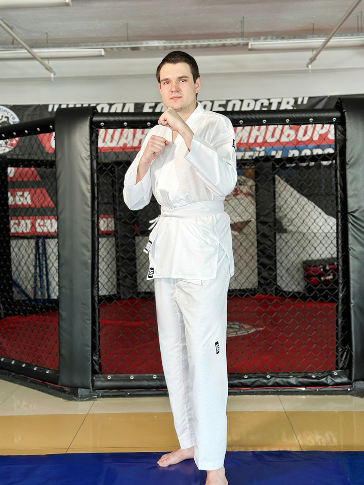 Кимоно для карате Tomorrow Star белое