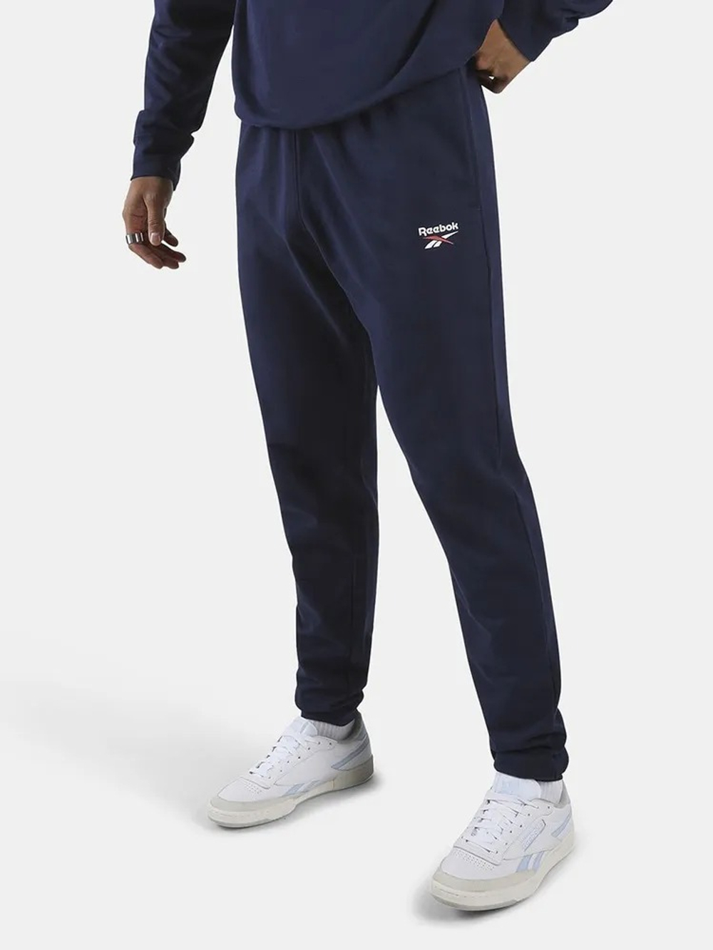 Брюки спортивные мужские REEBOK ID SMALL LOGO FRENCH TERRY JOGGER PANTS