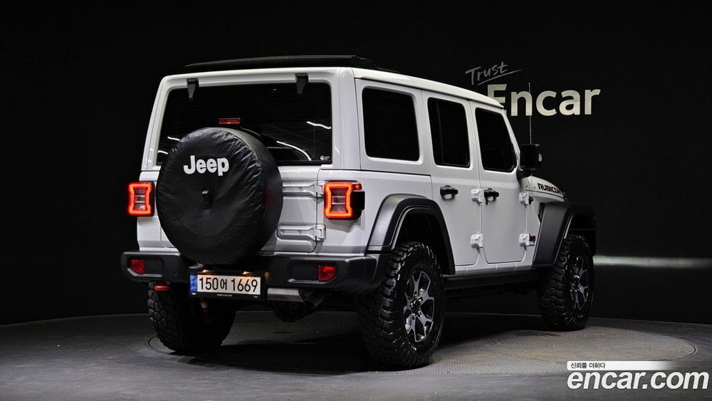 Jeep Wrangler (JL) 2.0 Rubicon Power Top 4 даери (11.2022)