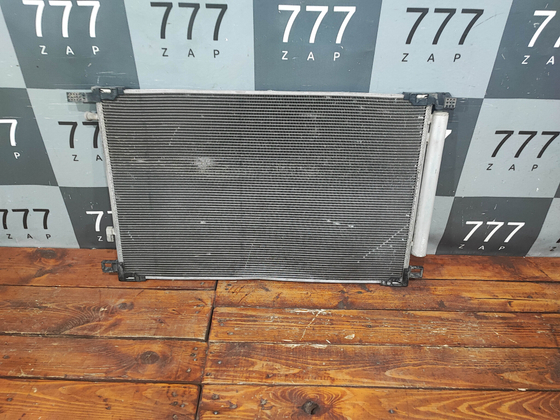 Радиатор кондиционера RAV4 (XA50) Camry (XV70) Б/У Оригинал 884A033010