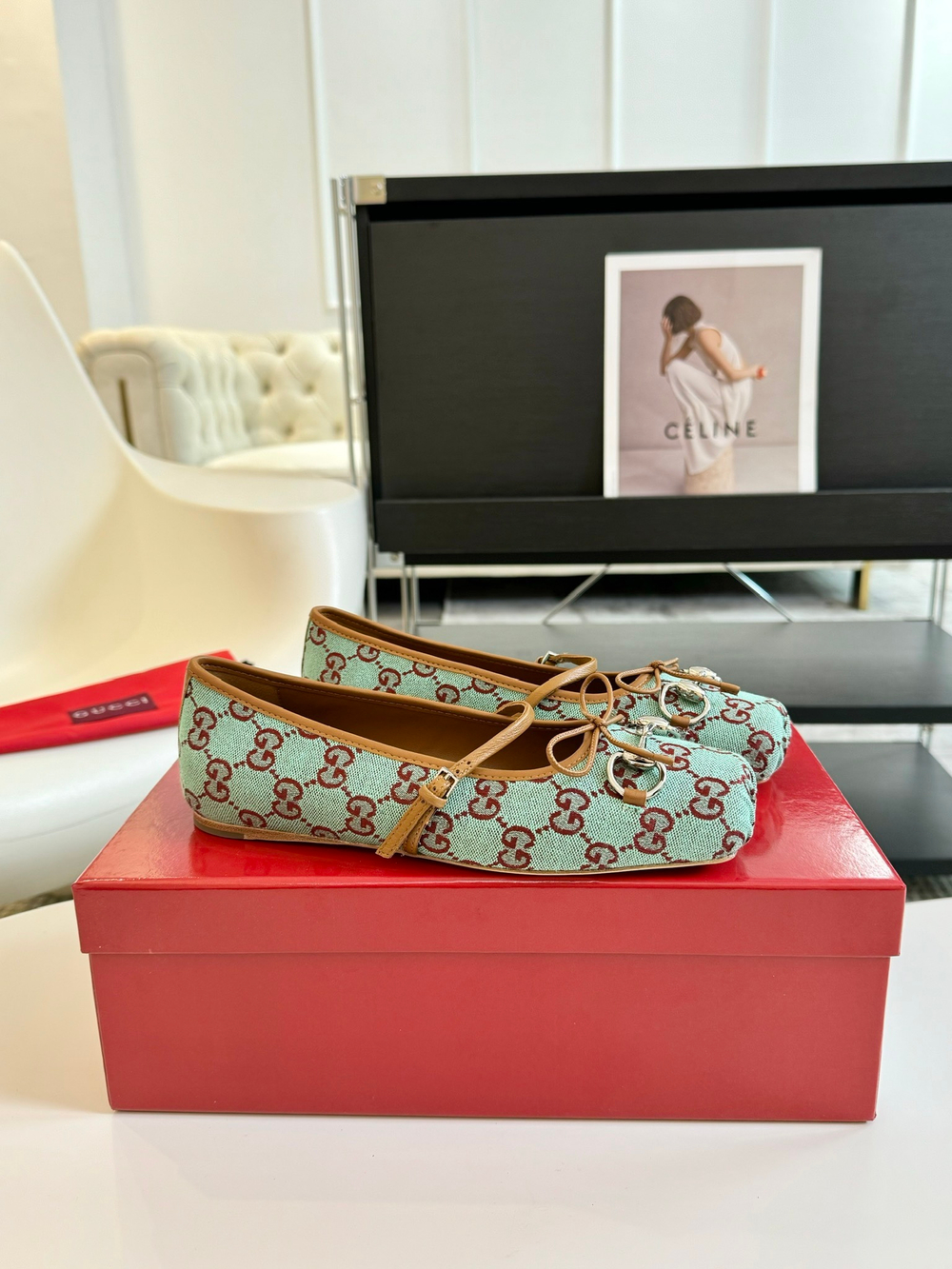 Gucci Flat