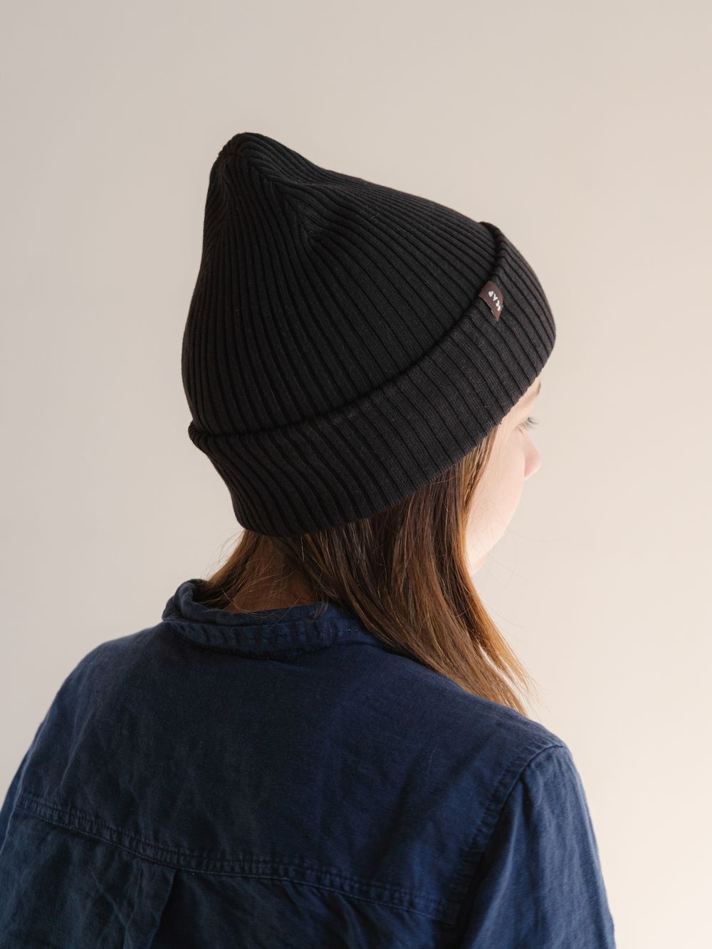 Шапка вязаная весенняя/осенняя МУЛА (ЧЕРНЫЙ)