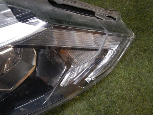 Битая Фара правая Nissan Qashqai J11 (2013-2019) галоген