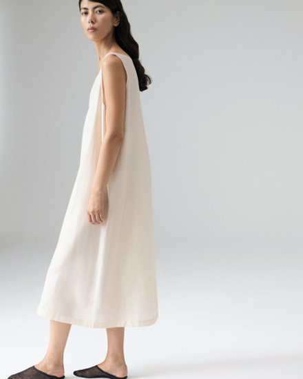 Платье из батиста