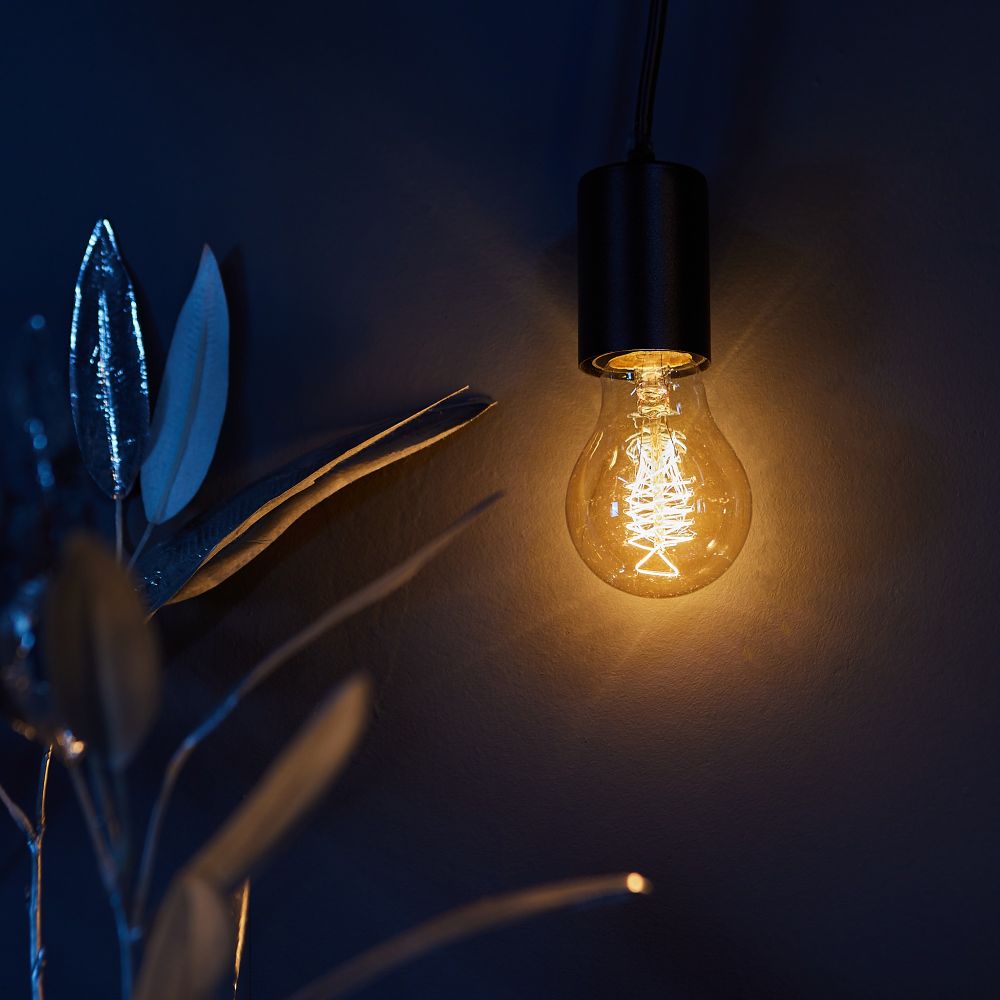 IL-V-A60-40-GOLDEN-E27 CW01 Лампа накаливания Vintage. Форма A. Форма нити CW. Картон. ТМ Uniel