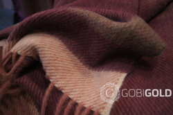 Плед из шерсти Альпаки 150x200 см. - фиолетовый (арт. AGG002)