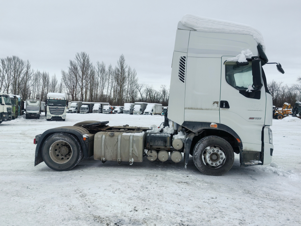 CHENGLONG H7 4x2 Седельный тягач LZ4181H7AB (Дизельный, 12.2 л, 462 л.с. АТ)