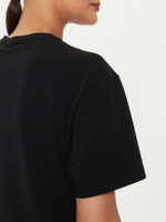 Футболка женская EA7