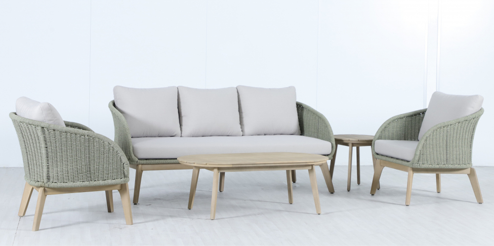 Столик деревянный кофейный Tagliamento Madrague, светлый тик