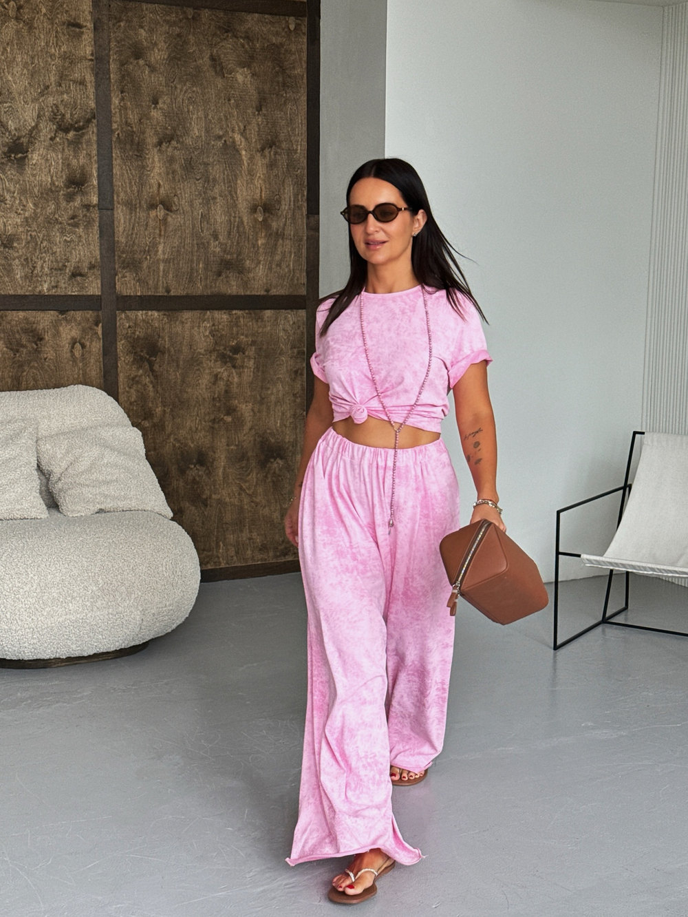 Костюм «варенка» розовый с силуэтной футболкой