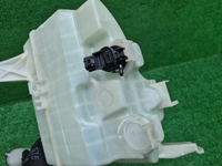 Бачок омывателя Toyota Camry 7 XV50 (2011-2014)