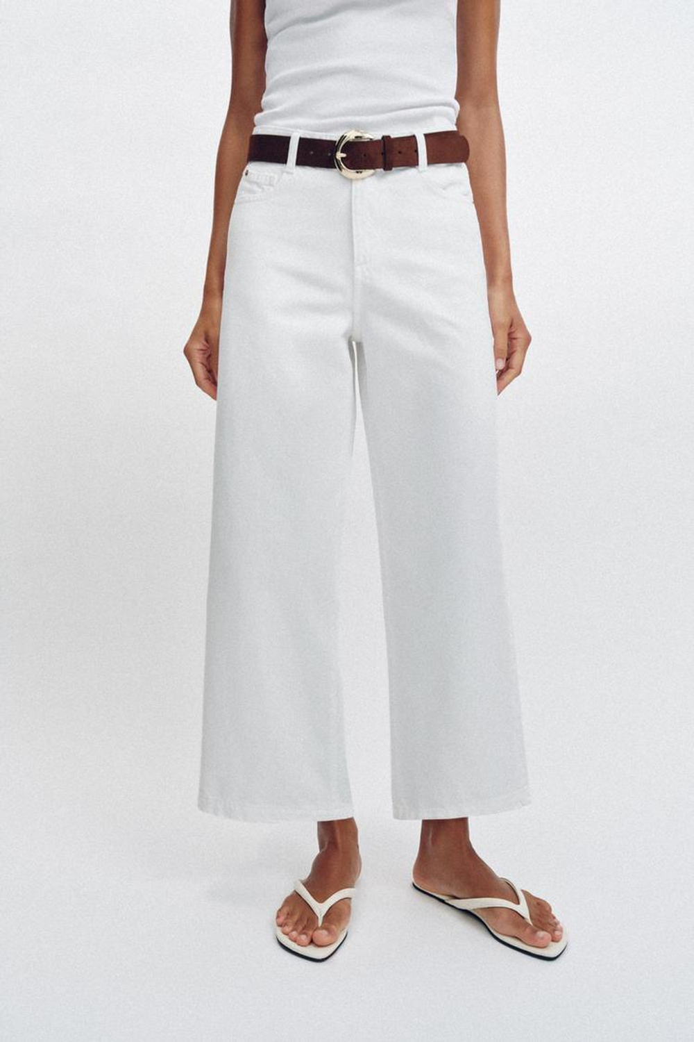 ZARA ДЖИНСЫ WIDE LEG УКОРОЧЕННЫЕ С ВЫСОКОЙ ПОСАДКОЙ И РЕМНЕМ, БЕЛЫЙ
