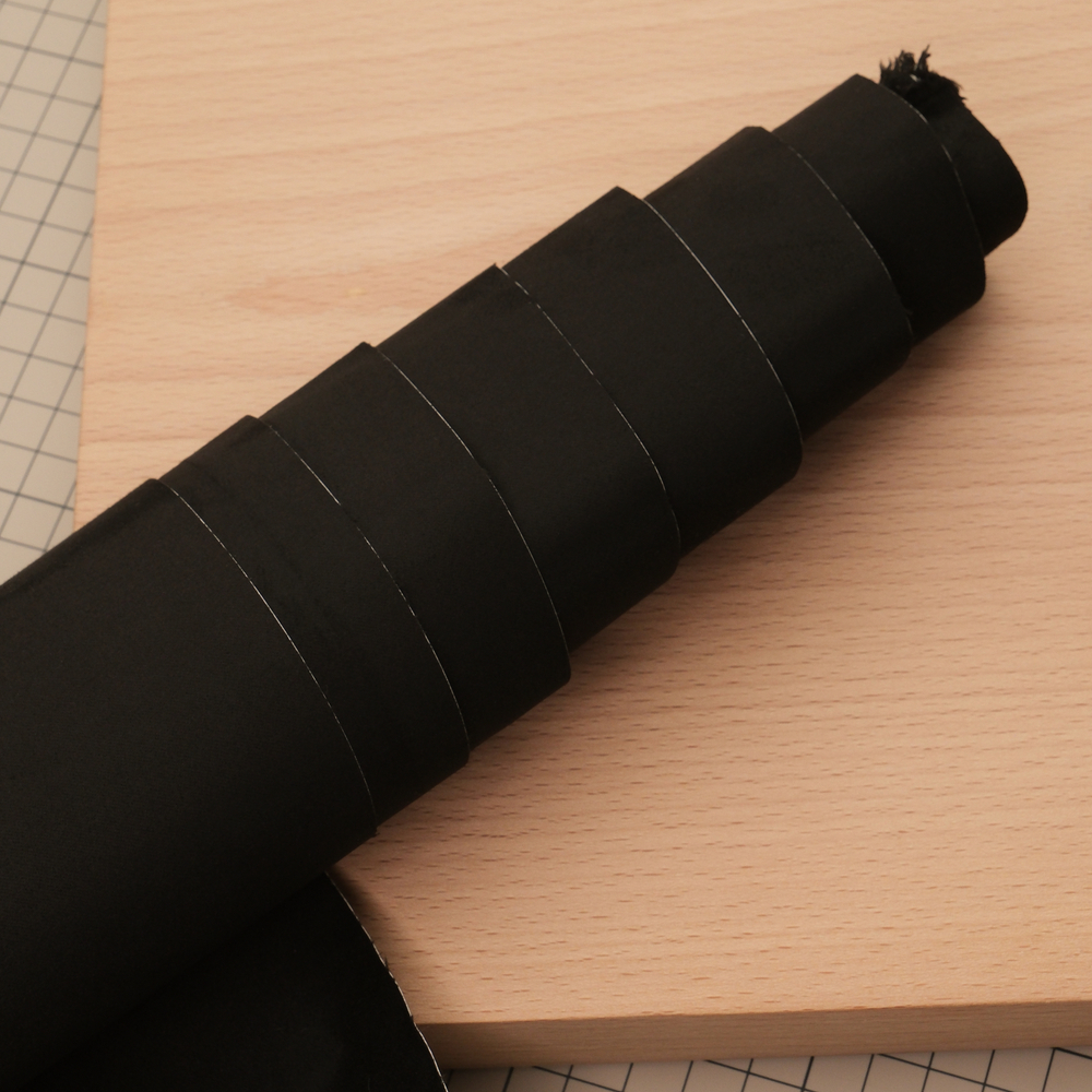 Велюр самоклеящийся 0,35мм, цвет черный, лист 140*50 см