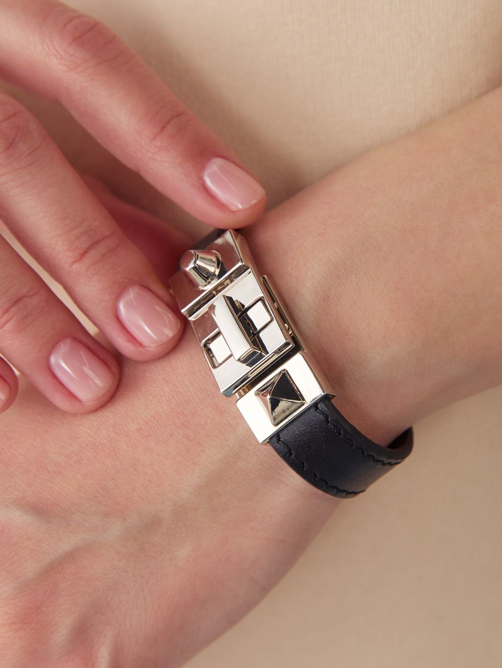 MISTRESS БРАСЛЕТ 12 BLACK