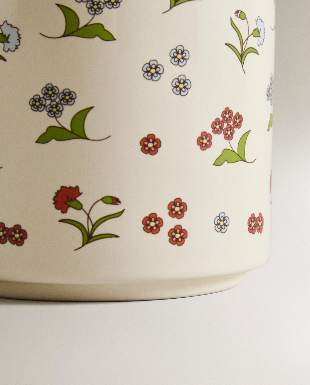 Zara Home кружка из каменной керамики, цвет разноцветный, 12.8 см