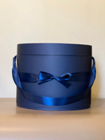 Шляпная коробка 32 см Цвет: Темно синий . Розница 800 рублей .